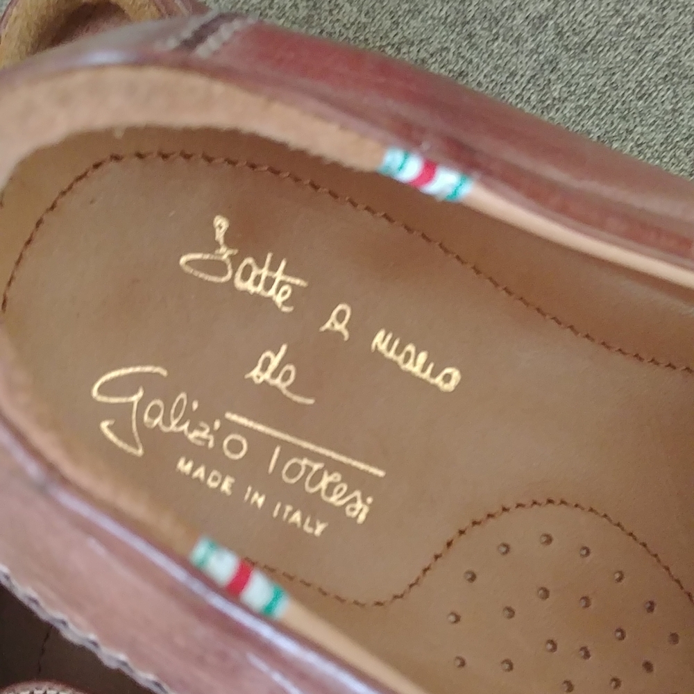 Like new GalizioTorresi hand stiched Leather shoes, size 42, Made in Italy - Picture 8 of 16
